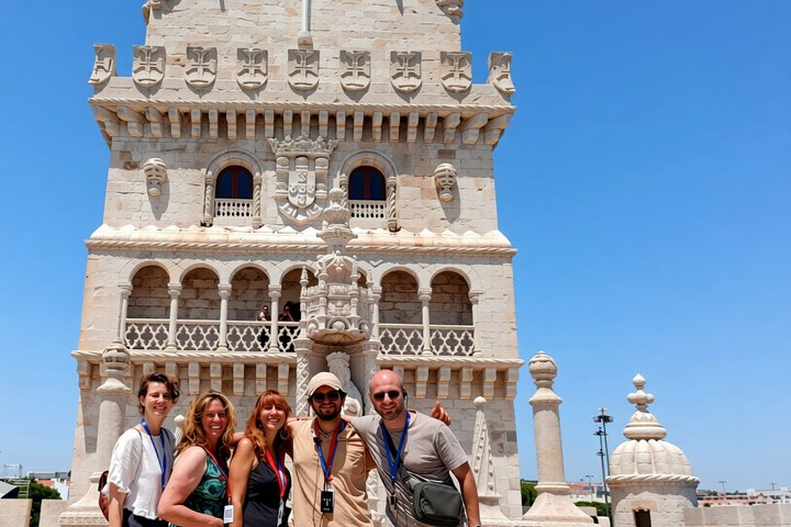 Belém: Jerónimos Cloister + Pastel Tasting (Skip-the-Line Option), photograph 3