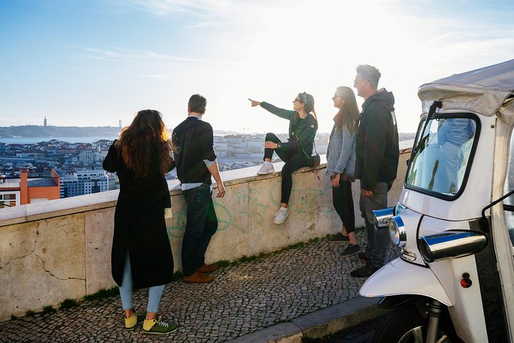 Eating Lisbon Food & Tuk Tuk Tour with Tastings, photograph 2