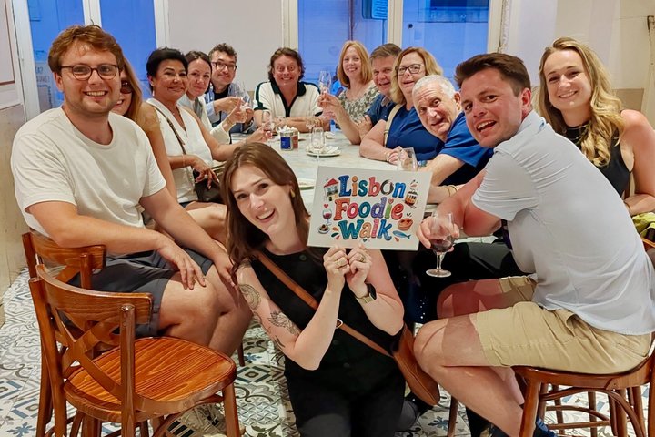 The Famous Lisbon Foodie Walk: 18 Local Tastings & Wines, photograph 3