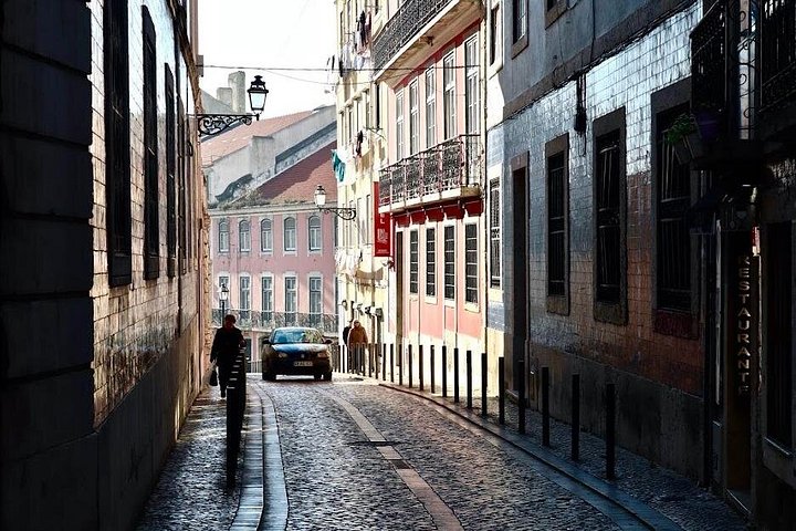 Lisbon Private Food Tour – Taste 10+ Local Dishes & Wines, photograph 5